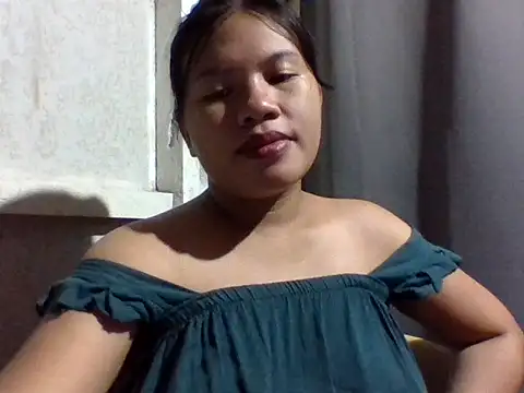 Snapshot of sweetprinces08 chatting on May 20, 2026, 6:27 pm sweetprinces08 online show from May 20, 2026, 6:27 pm