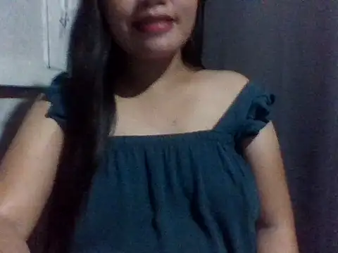 Snapshot of sweetprinces08 chatting on April 2, 2026, 12:45 pm sweetprinces08 online show from April 2, 2026, 12:45 pm