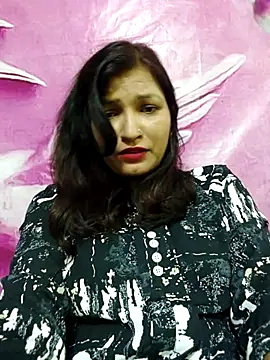 Snapshot of Priyaa_1433 chatting on July 6, 2026, 3:03 pm Priyaa 1433 online show from July 6, 2026, 3:03 pm