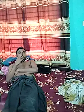 Snapshot of soft_couple778 chatting on February 12, 2026, 8:47 am soft couple778 online show from February 12, 2026, 8:47 am