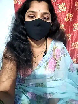 Snapshot of lusy79 chatting on February 27, 2026, 5:13 pm lusy79 online show from February 27, 2026, 5:13 pm