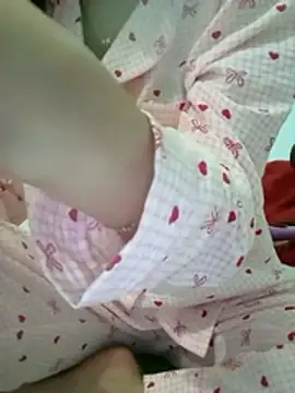 Snapshot of -Hyna- chatting on February 16, 2026, 6:28 pm -Hyna- online show from February 16, 2026, 6:28 pm