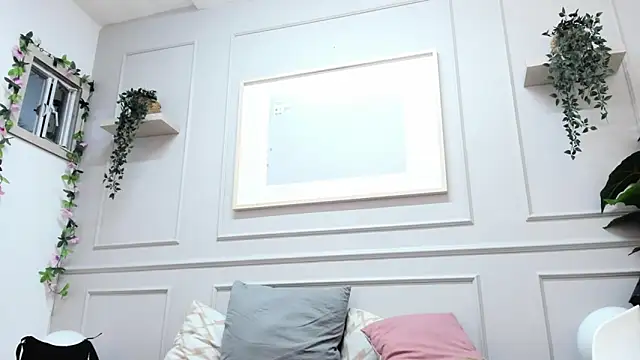 Snapshot of CristalBm_ chatting on February 3, 2026, 6:40 am CristalBm online show from February 3, 2026, 6:40 am