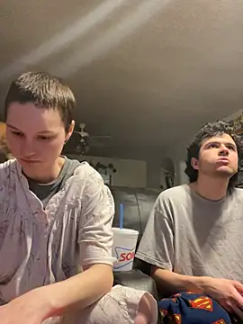 Snapshot of SugarNCinnamon chatting on February 25, 2026, 12:44 am SugarNCinnamon online show from February 25, 2026, 12:44 am