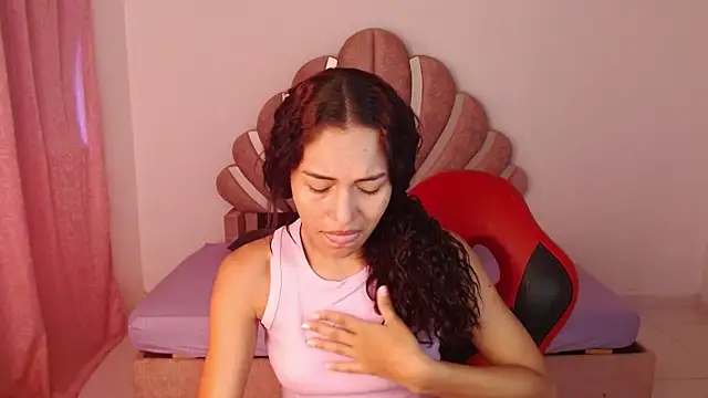 Naya  fox723 online show from January 17, 2026, 5:38 pm