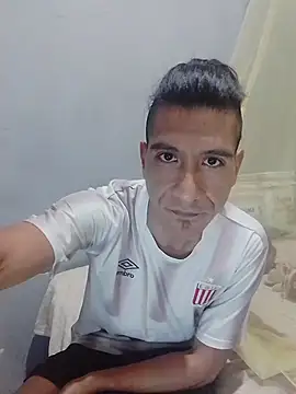 Snapshot of Rodrigohernan19 chatting on May 23, 2026, 4:22 am Rodrigohernan19 online show from May 23, 2026, 4:22 am