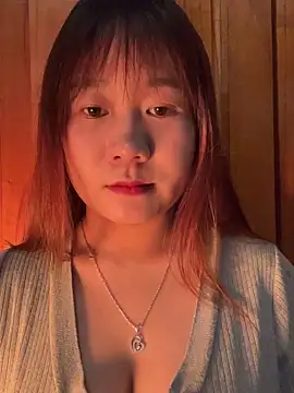 Snapshot of Liness101 chatting on January 15, 2026, 2:37 am Liness101 online show from January 15, 2026, 2:37 am