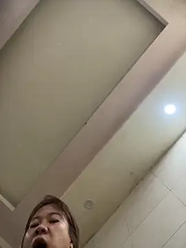 Snapshot of Liness101 chatting on February 24, 2026, 8:59 am Liness101 online show from February 24, 2026, 8:59 am