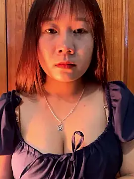 Snapshot of Liness101 chatting on January 12, 2026, 2:29 am Liness101 online show from January 12, 2026, 2:29 am