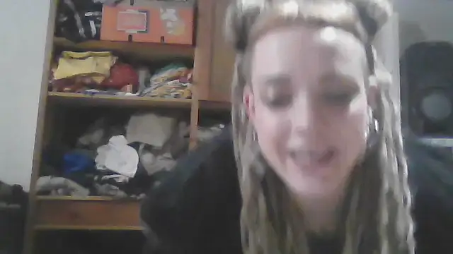 spiralhokkaido23 online show from January 6, 2026, 1:15 pm