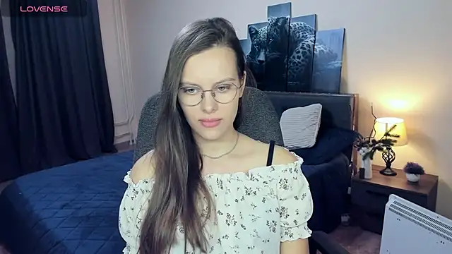 AyumiBlossom online show from January 12, 2026, 4:25 pm