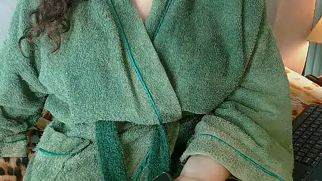 Snapshot of musaleva303av chatting on March 8, 2026, 3:32 am musaleva303av online show from March 8, 2026, 3:32 am