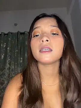 Snapshot of annaya_sexy chatting on May 1, 2026, 8:03 pm annaya sexy online show from May 1, 2026, 8:03 pm
