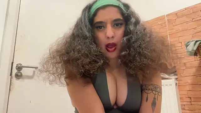 fayfay21xh online show from March 13, 2026, 8:14 pm