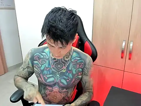 Snapshot of Chrissblack chatting on February 14, 2026, 3:07 am Chrissblack online show from February 14, 2026, 3:07 am