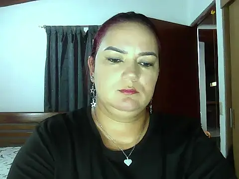 Snapshot of Roja_tentacion chatting on June 9, 2026, 8:43 pm Roja tentacion online show from June 9, 2026, 8:43 pm