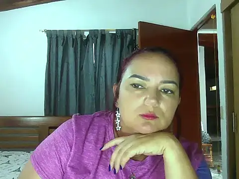 Snapshot of Roja_tentacion chatting on June 4, 2026, 8:35 pm Roja tentacion online show from June 4, 2026, 8:35 pm