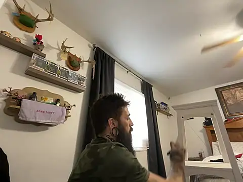 Snapshot of ScottyBighorn chatting on January 13, 2026, 7:18 pm ScottyBighorn online show from January 13, 2026, 7:18 pm