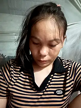 Snapshot of vanvan005 chatting on July 13, 2026, 9:58 pm vanvan005 online show from July 13, 2026, 9:58 pm