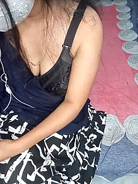 Snapshot of Tattoo_ chatting on January 17, 2026, 9:13 am Tattoo online show from January 17, 2026, 9:13 am