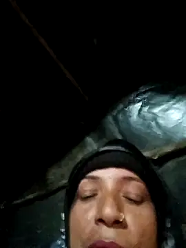 Snapshot of Jamuna_01 chatting on January 14, 2026, 1:48 pm Jamuna 01 online show from January 14, 2026, 1:48 pm