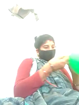 Snapshot of Jamuna_01 chatting on February 23, 2026, 7:42 am Jamuna 01 online show from February 23, 2026, 7:42 am