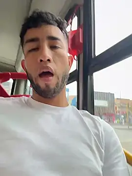 Snapshot of liam_bronw chatting on February 26, 2026, 7:14 pm liam bronw online show from February 26, 2026, 7:14 pm