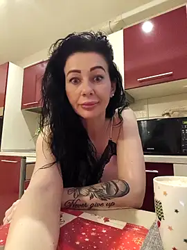 Snapshot of IRISWHITE17 chatting on January 7, 2026, 6:07 am IRISWHITE17 online show from January 7, 2026, 6:07 am