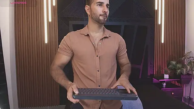 Snapshot of lorenzo_walker_1 chatting on January 17, 2026, 5:49 pm lorenzo walker 1 online show from January 17, 2026, 5:49 pm