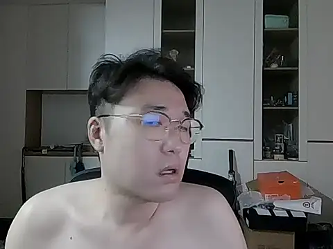 W0Ijn online show from May 4, 2026, 6:49 am