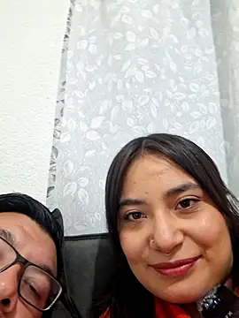 Snapshot of ositoscarinositosmx chatting on February 10, 2026, 4:55 am ositoscarinositosmx online show from February 10, 2026, 4:55 am