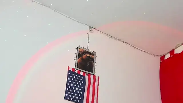 camilo model online show from January 7, 2026, 6:46 pm