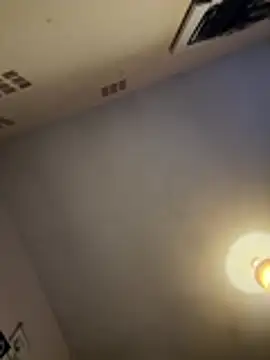 Snapshot of slutwifebbw chatting on March 26, 2026, 10:29 pm slutwifebbw online show from March 26, 2026, 10:29 pm