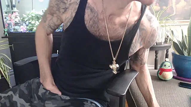 EspanolVato online show from April 1, 2026, 7:33 pm