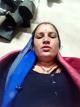 Hot hiuj online show from February 8, 2026, 7:55 pm