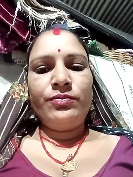 Hot hiuj online show from January 12, 2026, 11:28 am