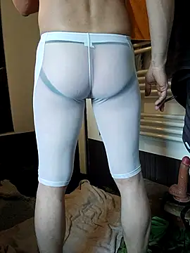 chrisopen07 online show from February 26, 2026, 4:18 pm