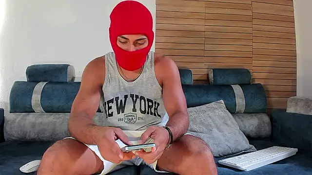 Snapshot of Leoonidas_38 chatting on February 2, 2026, 3:00 pm Leoonidas 38 online show from February 2, 2026, 3:00 pm