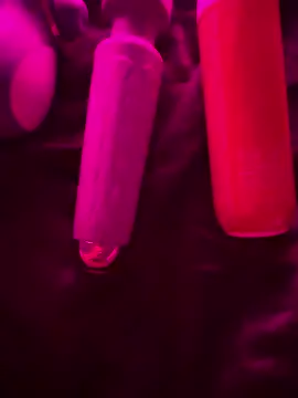 Snapshot of Parkermilena chatting on January 6, 2026, 11:09 pm Parkermilena online show from January 6, 2026, 11:09 pm