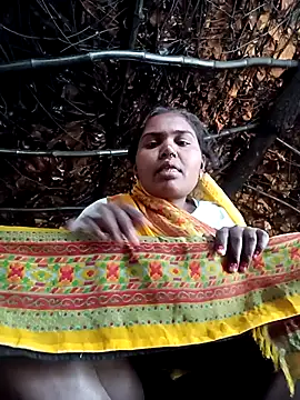 Snapshot of ARPITA_999 chatting on February 19, 2026, 5:04 am ARPITA 999 online show from February 19, 2026, 5:04 am