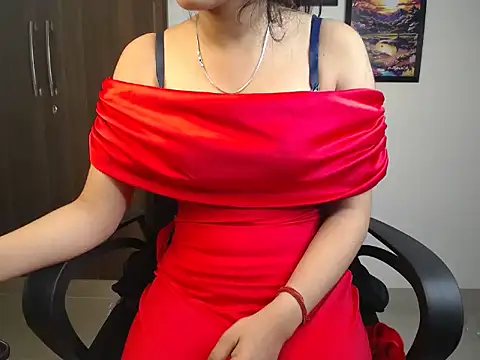 Snapshot of Loving_crush69 chatting on February 8, 2026, 5:38 am Loving crush69 online show from February 8, 2026, 5:38 am