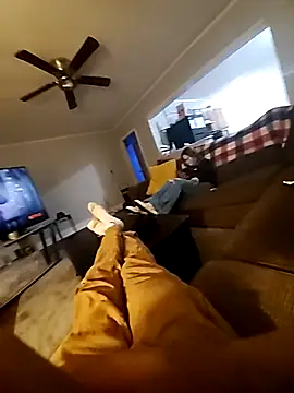 Snapshot of dccdc97 chatting on January 15, 2026, 11:30 pm dccdc97 online show from January 15, 2026, 11:30 pm