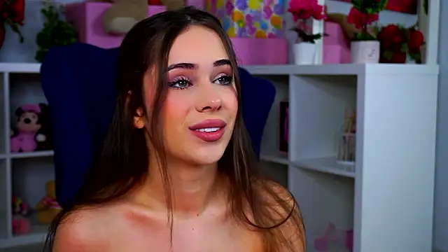 Snapshot of Ava_Solis chatting on February 5, 2026, 7:53 pm Ava Solis online show from February 5, 2026, 7:53 pm