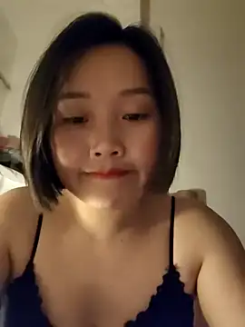 Snapshot of __BingBing__ chatting on February 26, 2026, 11:21 am BingBing online show from February 26, 2026, 11:21 am