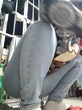 Snapshot of __BingBing__ chatting on February 3, 2026, 11:26 am BingBing online show from February 3, 2026, 11:26 am