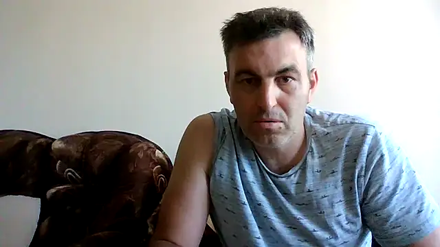 Hakfin666 online show from August 6, 2026, 6:41 am
