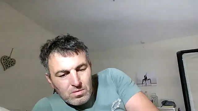 Hakfin666 online show from July 2, 2026, 5:35 am