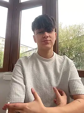 ravenryx online show from April 21, 2026, 11:28 am