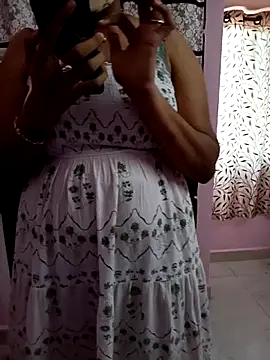 Ammu14399 online show from May 28, 2026, 5:04 am