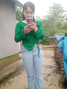 Snapshot of him220 chatting on March 20, 2026, 12:44 am him220 online show from March 20, 2026, 12:44 am